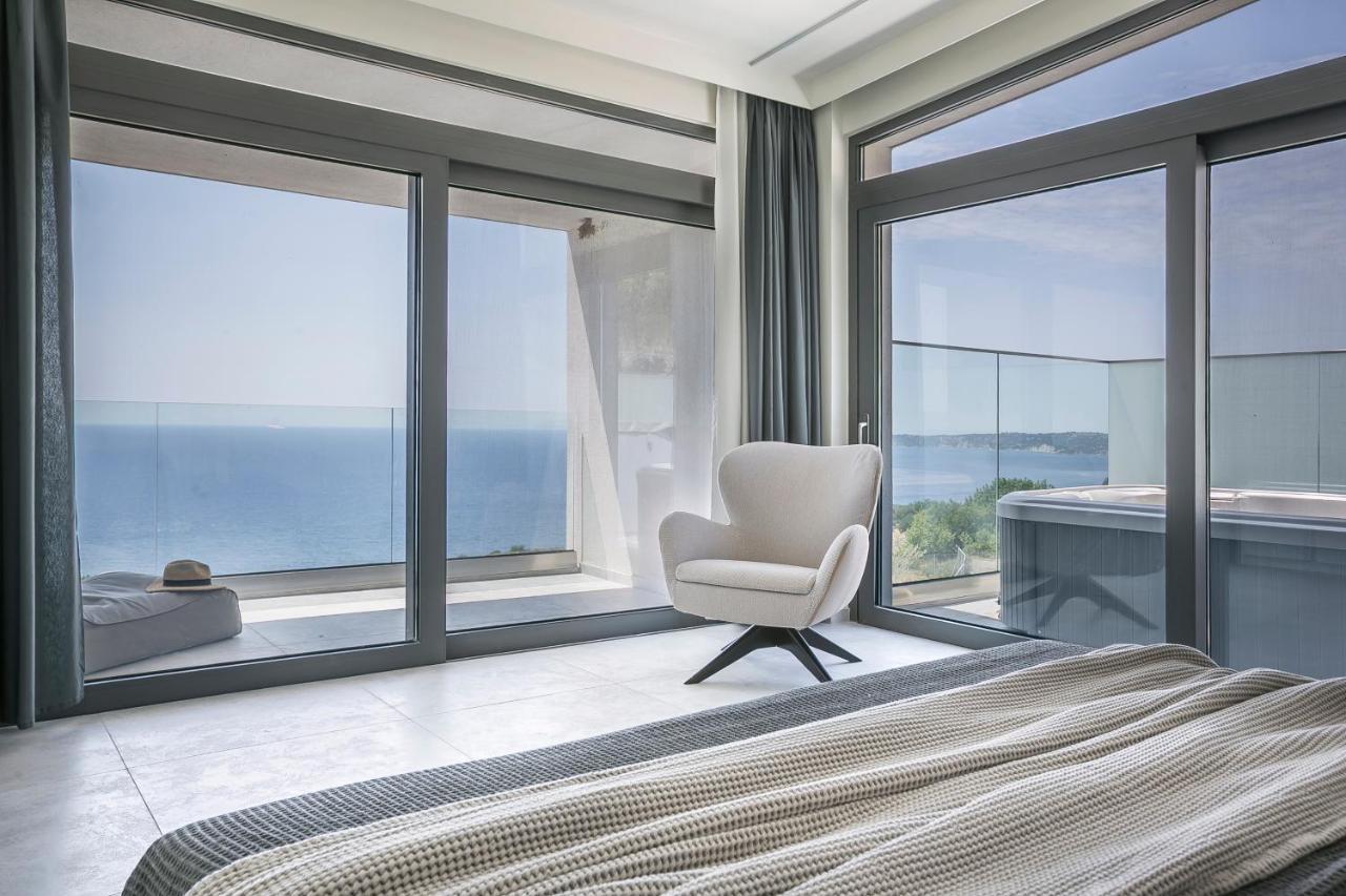 Oikos Boutique Residences Plateies Exterior foto