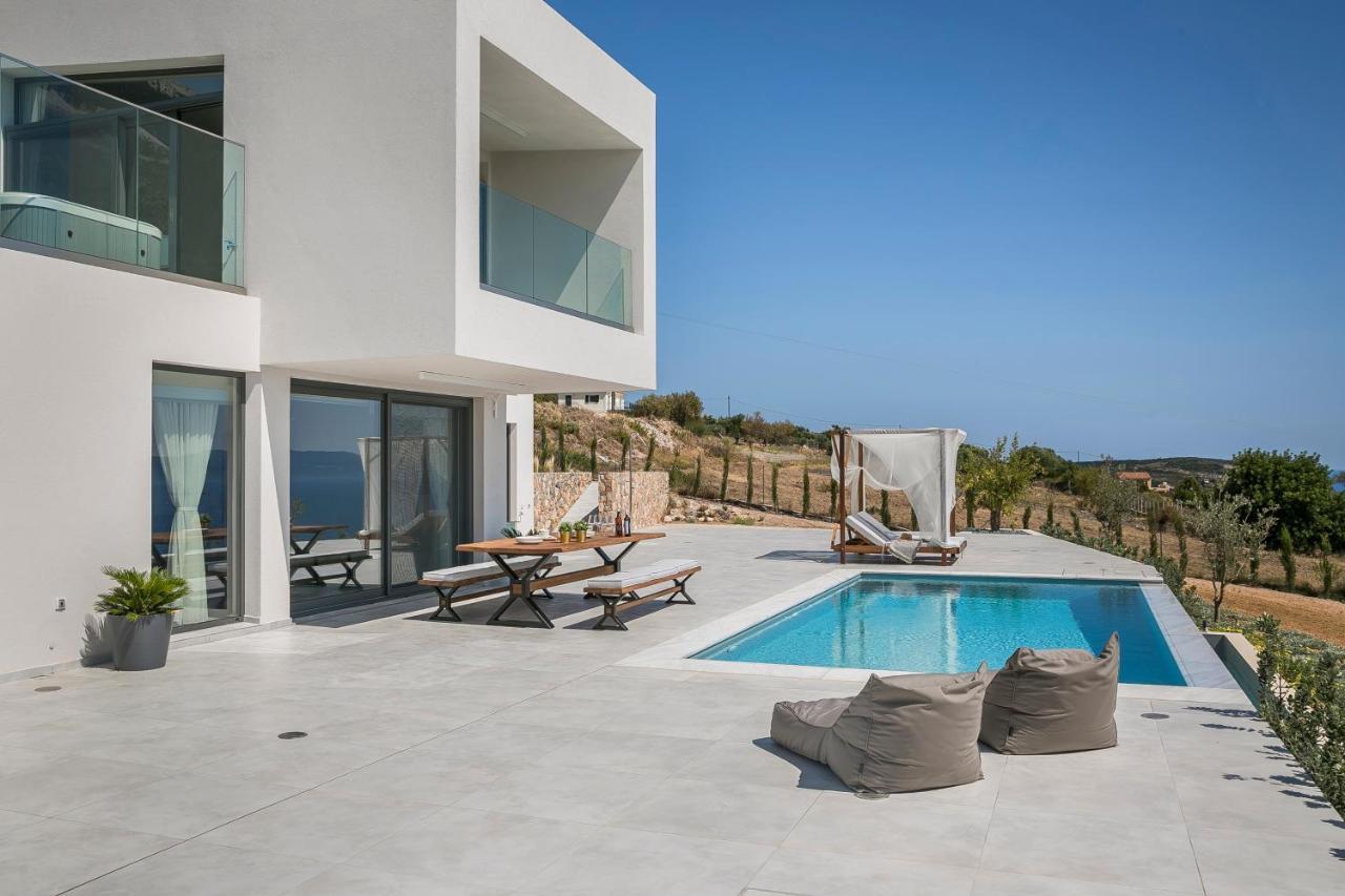 Oikos Boutique Residences Plateies Exterior foto