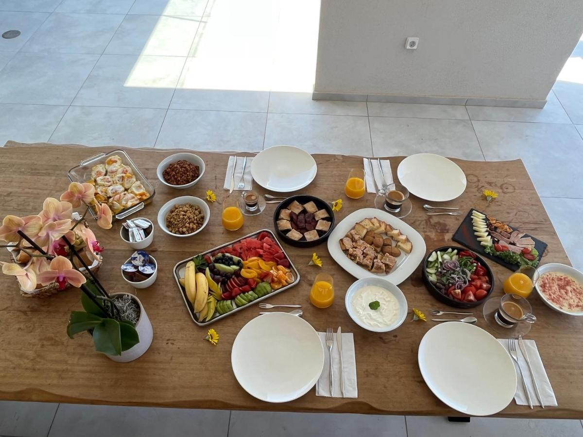 Oikos Boutique Residences Plateies Exterior foto